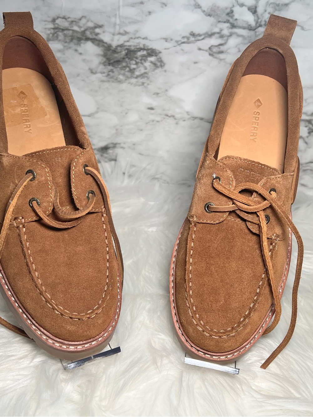Sperry 2 Eye Low Lug Suede Boat Shoes - Brown